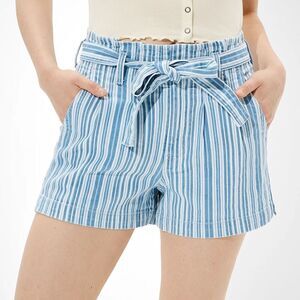 NWT! American Eagle Blue Stripe Paperbag Denim Mom Shorts w Matching Belt Size 6